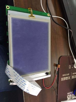 青い言葉遣いを用いる良質FSTN 320*240dotsの青い背景LCDの写実的な穂軸LCDの表示